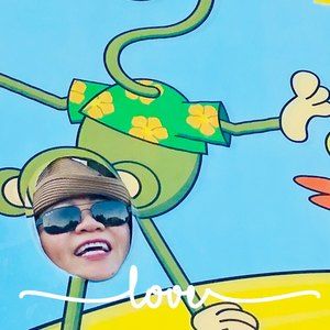 Meet your Posher, Helen